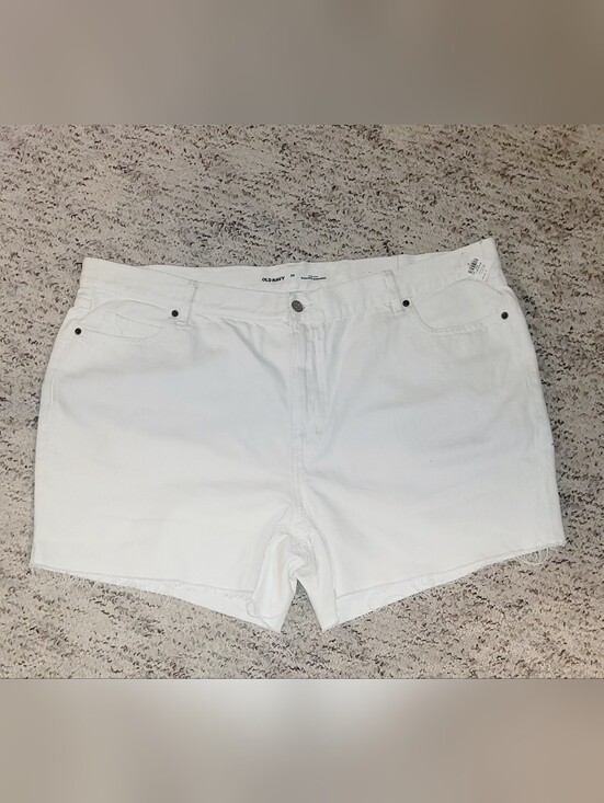 Old Navy Pants - Old Navy Slouchy Straight Shorts